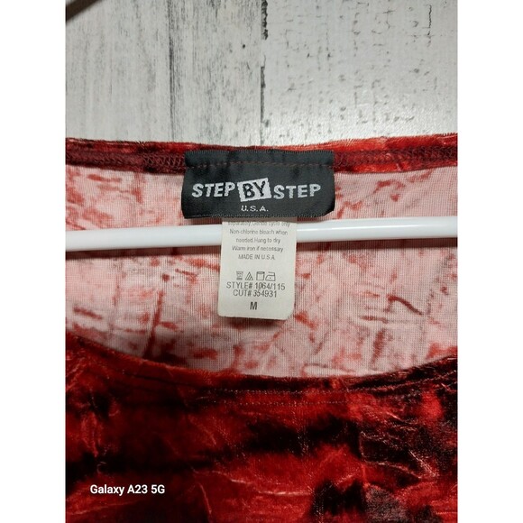 Vintage 90s Step By Step Red Velvet Top - Picture 4 of 6